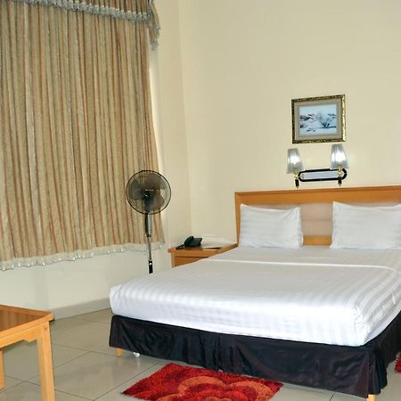 Civitas Hotel Kigali Luaran gambar