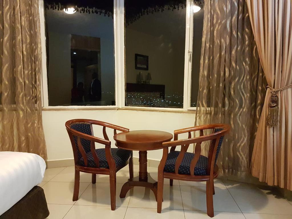 Civitas Hotel Kigali Luaran gambar
