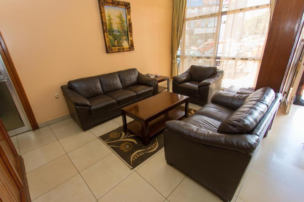 Civitas Hotel Kigali Luaran gambar