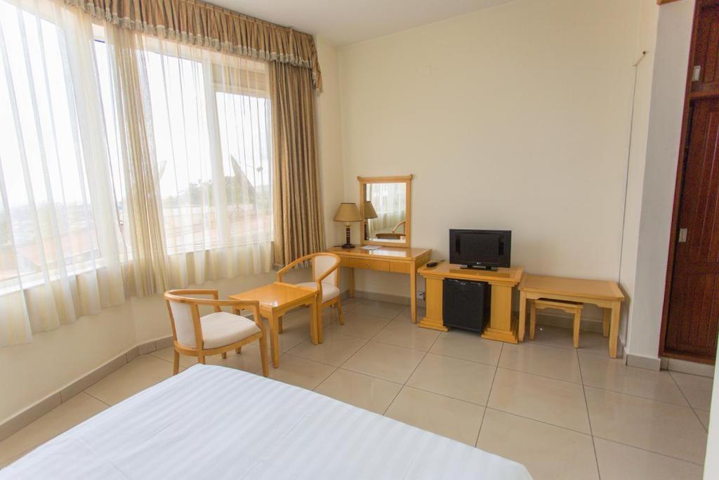 Civitas Hotel Kigali Luaran gambar