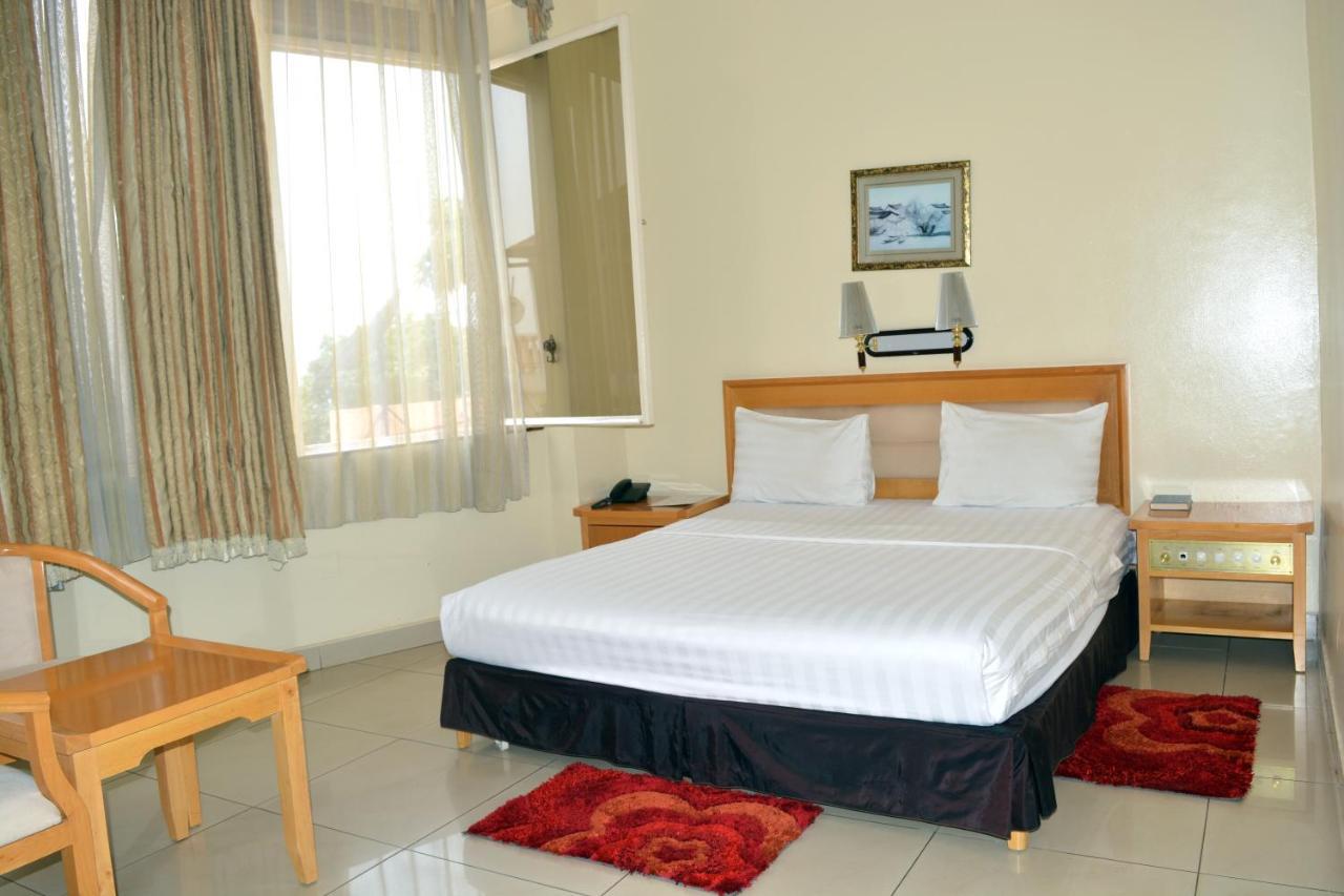 Civitas Hotel Kigali Luaran gambar